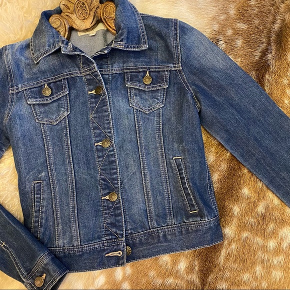 Classic Denim Jean Jacket with Brass Hardware